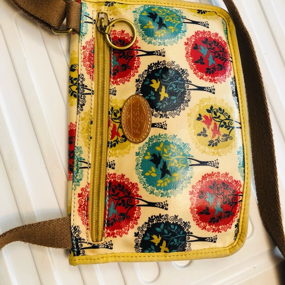 Fossil cross body bag
